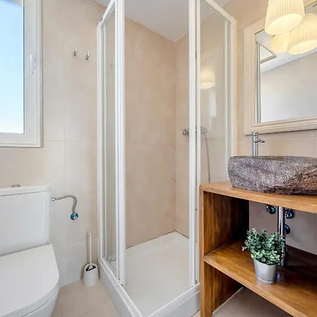 Apartment Sf1 *